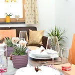 - Apartmán *